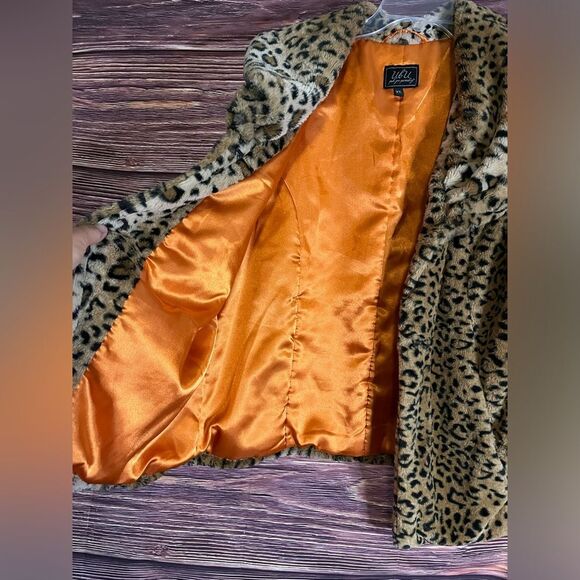 UBU Leopard Printed Orange Lining Vest. Size Extra Large. - Picture 8 of 8